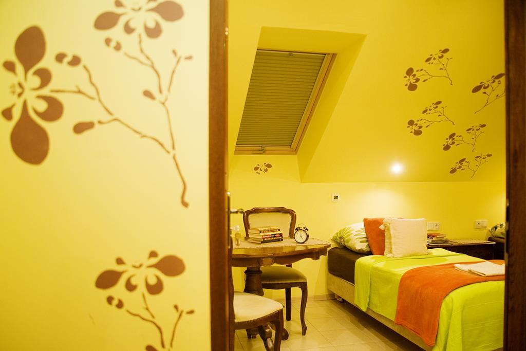 קילצה Medison Family Boutique B&B חדר תמונה